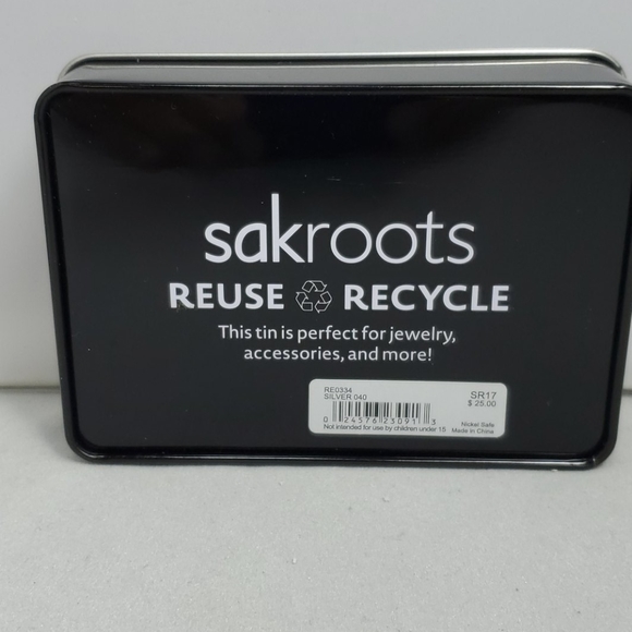 The Sak trio Moon Stars Earrings Set (Silver) in a gift box - Picture 5 of 9